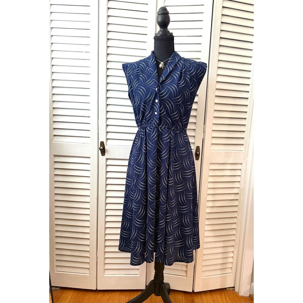 Vintage 60s Mid Century Navy Blue  Polka Dot Sleeveless Shirtdress Mod Retro USA